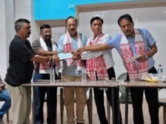 गुवाहाटी नगर निगम की ओर से आयोजित स्वच्छ दुर्गा पूजा पुरस्कार वितरण समारोह गुवाहाटी नगर निगम की ओर से आयोजित स्वच्छ दुर्गा पूजा पुरस्कार वितरण समारोह