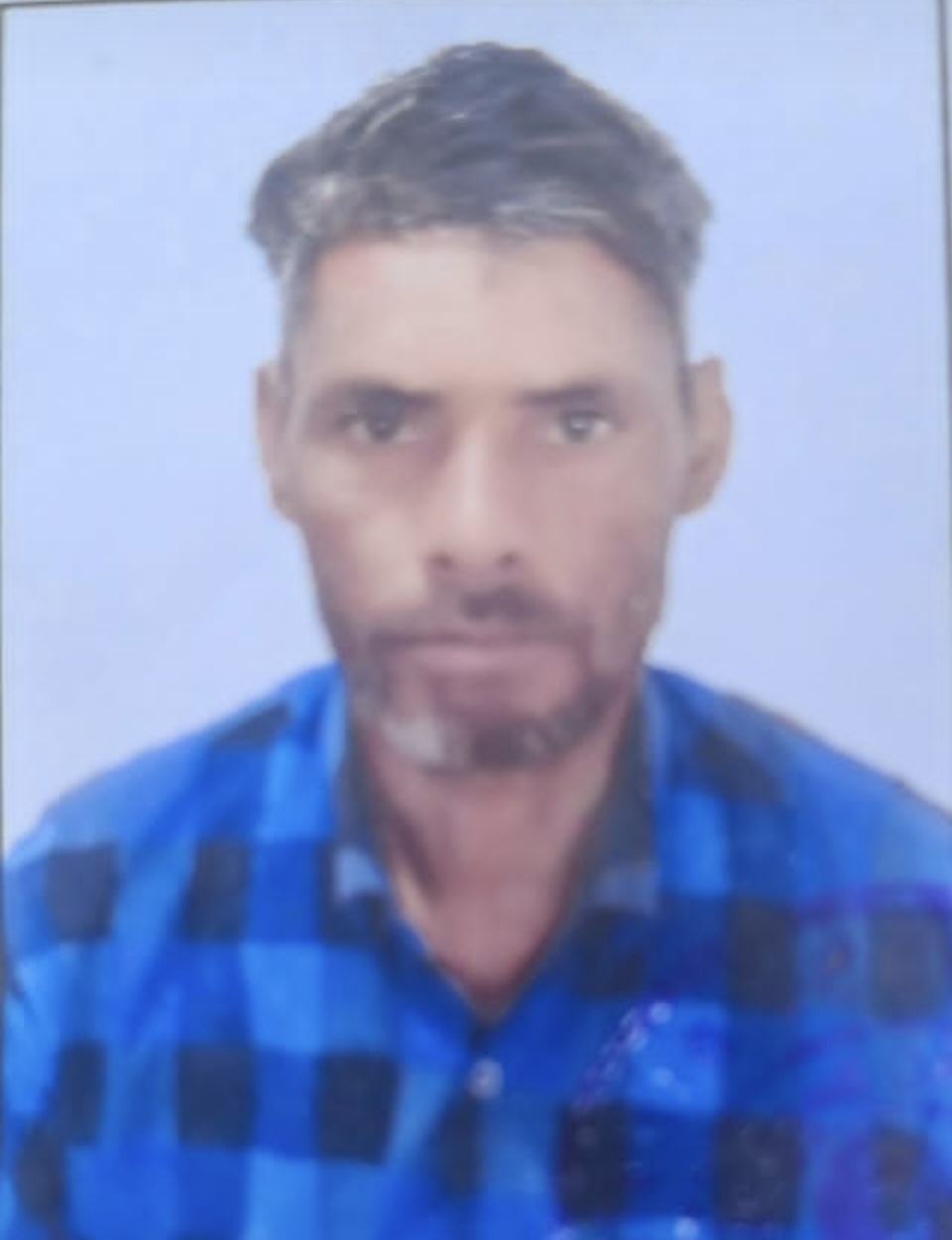 पुलिस चौकीदार ने फंदे से लटक कर दी जान पुलिस चौकीदार ने फंदे से लटक कर दी जान