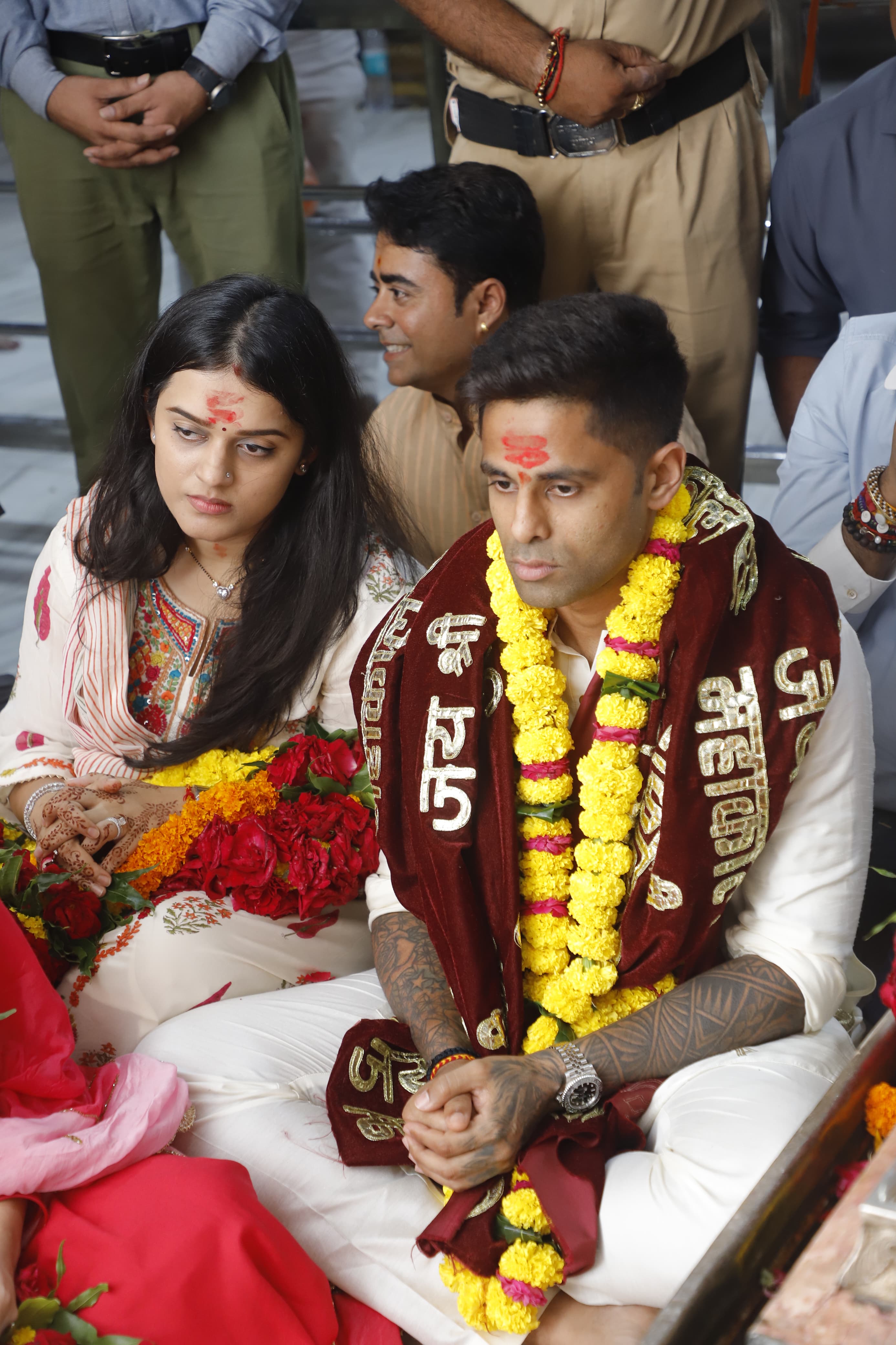 क्रिकेटर सूर्यकुमार ने किए महाकाल दर्शन क्रिकेटर सूर्यकुमार ने किए महाकाल दर्शन