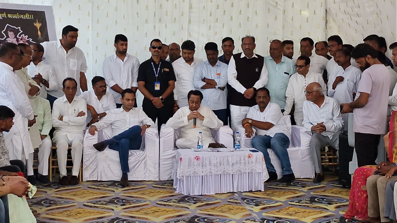 छिंदवाड़ा सिरप कांड के पीड़ित परिजनों ने मिले कमलनाथ छिंदवाड़ा सिरप कांड के पीड़ित परिजनों ने मिले कमलनाथ