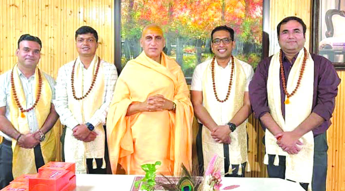 भेंट के दौरान भेंट के दौरान