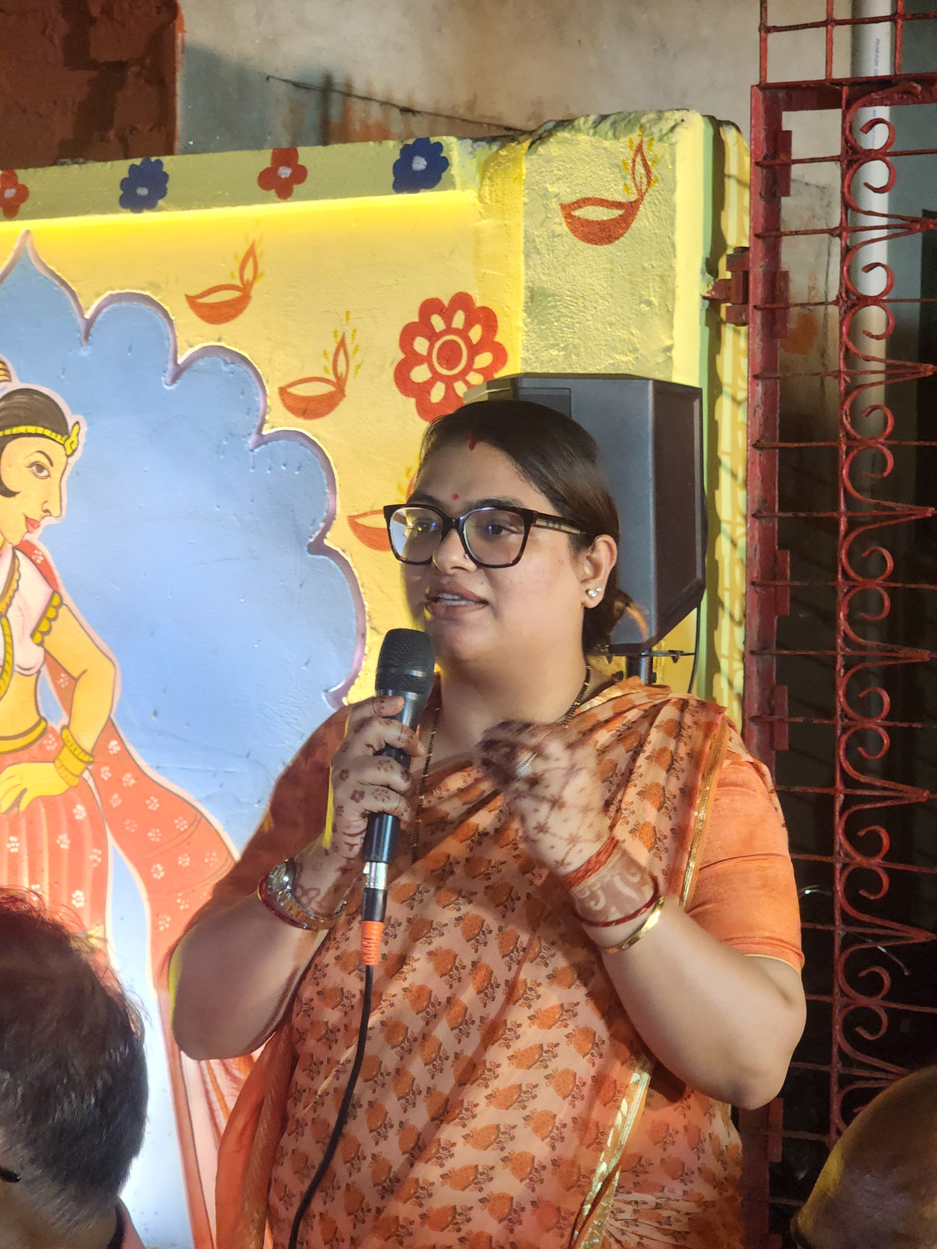 कार्यक्रम की तैयारी के बारे में बताती हुई पालिका अध्यक्ष नेहा अवस्थी कार्यक्रम की तैयारी के बारे में बताती हुई पालिका अध्यक्ष नेहा अवस्थी