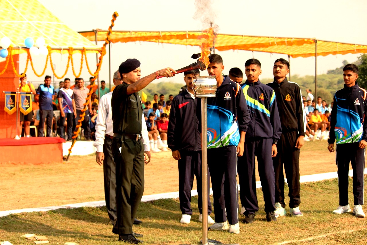 राष्ट्रीय मिलिट्री स्कूल में खेलकूद प्रतियोगिता का आगाज राष्ट्रीय मिलिट्री स्कूल में खेलकूद प्रतियोगिता का आगाज