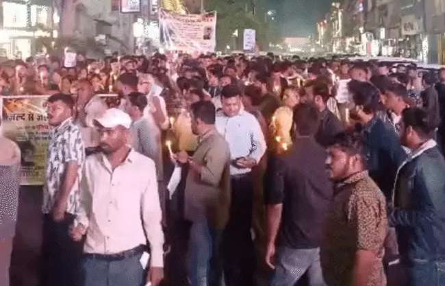 कैंडल मार्च कैंडल मार्च