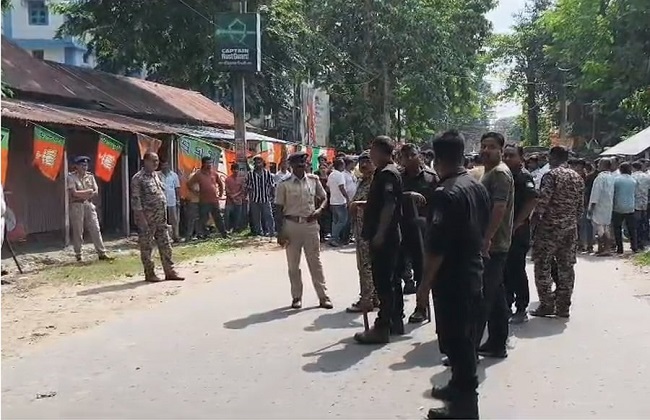 घटनास्थल का दृश्य घटनास्थल का दृश्य