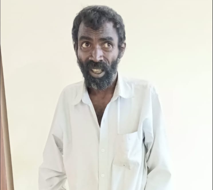 आश्रम में लाए गए व्यक्ति की तस्वीर आश्रम में लाए गए व्यक्ति की तस्वीर