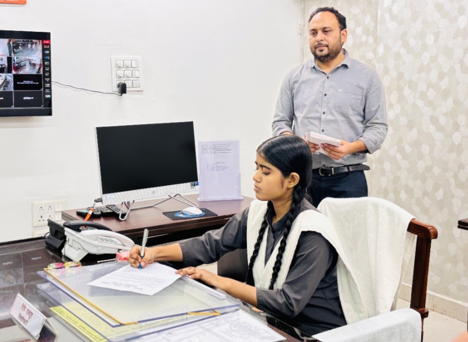 कन्नौज: मिशन शक्ति: सांकेतिक जिलाधीश निधि राजपूत ने दिखाया दम कन्नौज: मिशन शक्ति: सांकेतिक जिलाधीश निधि राजपूत ने दिखाया दम