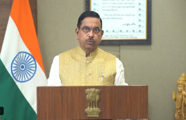 कार्यक्रम को वर्चुअल माध्यम से संबोधित करते प्रल्हाद जोशी कार्यक्रम को वर्चुअल माध्यम से संबोधित करते प्रल्हाद जोशी