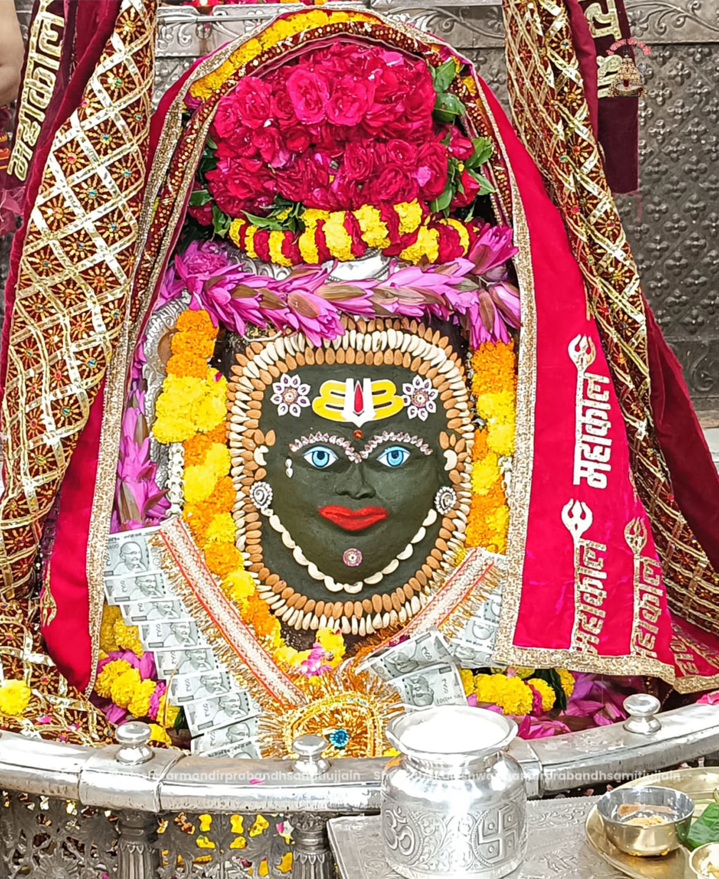 महाकाल मंदिर में दीपावली पर्व को लेकर निर्देश जारी: केवल एक फुलझड़ी जलेगी......!