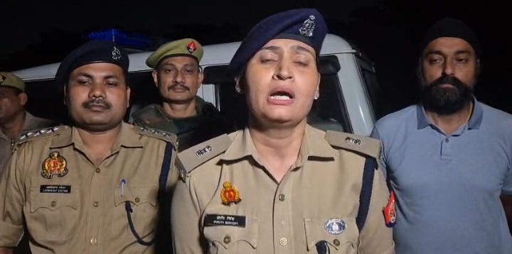 जानकारी देते हुए एसपी सिटी जानकारी देते हुए एसपी सिटी
