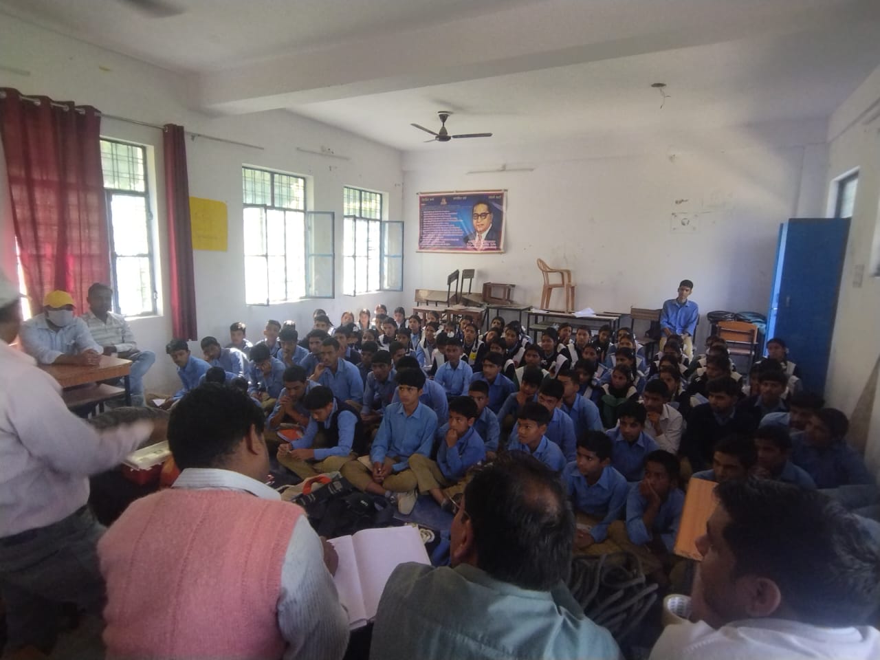 फोटो-16 एनटीएच 21-प्रतापनगर ब्लाक के जीआईसी देवताधार में आपदा प्रबंधन विभाग के कार्मिक छात्रों व स्टाफ को आपदा को लेकर प्रशिक्षण देते हुए फोटो-16 एनटीएच 21-प्रतापनगर ब्लाक के जीआईसी देवताधार में आपदा प्रबंधन विभाग के कार्मिक छात्रों व स्टाफ को आपदा को लेकर प्रशिक्षण देते हुए