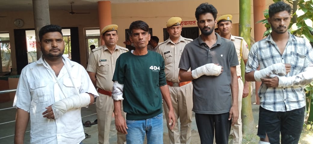 शाहपुरा फायरिंग कांड का खुलासा, मास्टरमाइंड सहित चार आरोपी गिरफ्तार, एक फरार शाहपुरा फायरिंग कांड का खुलासा, मास्टरमाइंड सहित चार आरोपी गिरफ्तार, एक फरार