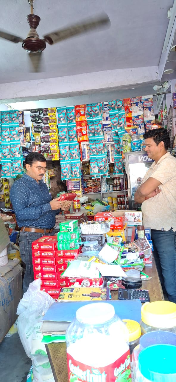 दीपावाली को लेकर खाद्य सुरक्षा विभागअलर्ट मोड पर दीपावाली को लेकर खाद्य सुरक्षा विभागअलर्ट मोड पर