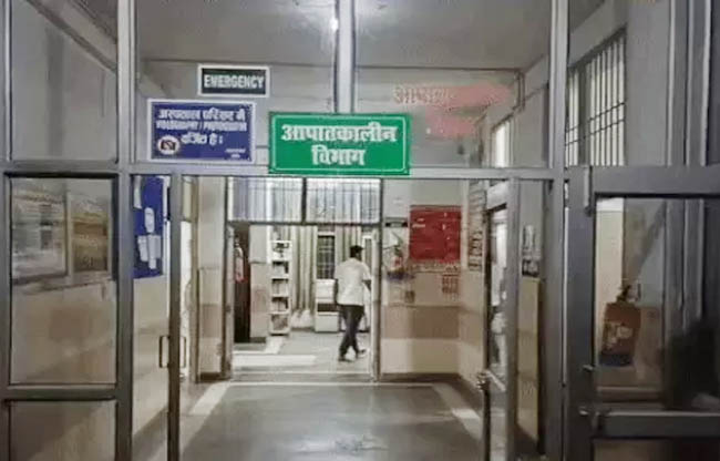 सोनीपत: अस्पताल जहां उपचार के दौरान राजेंद्र ने दम तोड़ा सोनीपत: अस्पताल जहां उपचार के दौरान राजेंद्र ने दम तोड़ा
