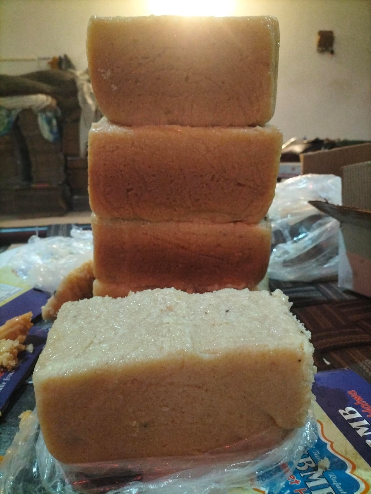तीन हजार किलो मिलावटी मिल्क केक किया नष्ट तीन हजार किलो मिलावटी मिल्क केक किया नष्ट