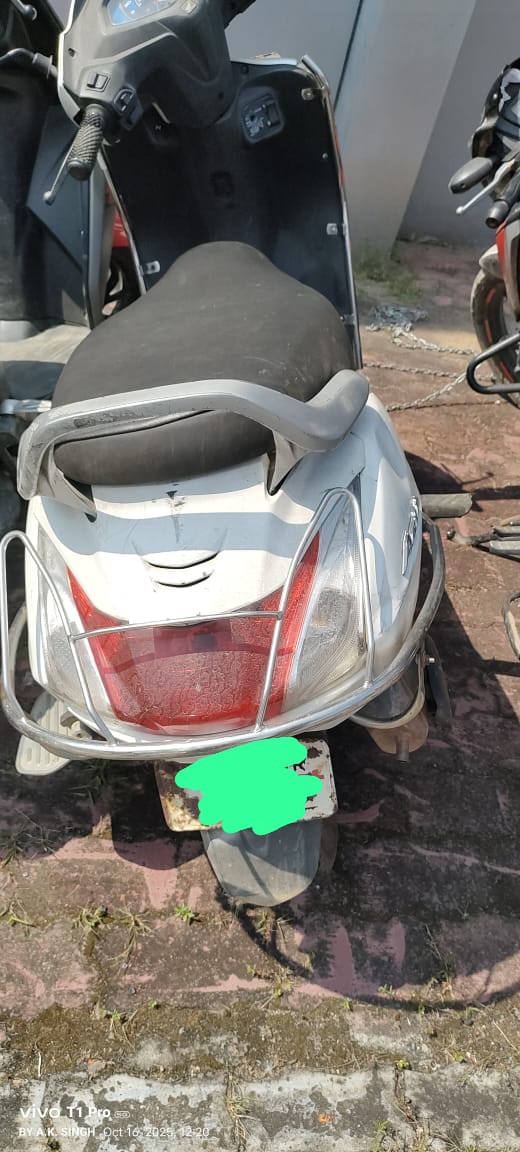 वाहन की तस्वीर वाहन की तस्वीर