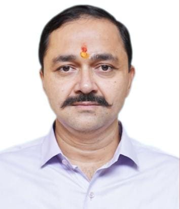 उत्तर रेलवे के मुख्य जनसंपर्क अधिकारी हिमांशु शेखर उपाध्याय ने दी जानकारी उत्तर रेलवे के मुख्य जनसंपर्क अधिकारी हिमांशु शेखर उपाध्याय ने दी जानकारी