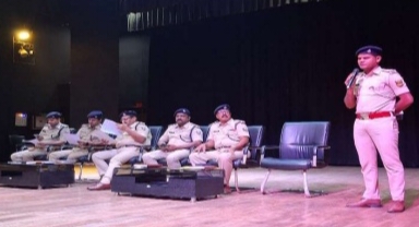Training officers Training officers
