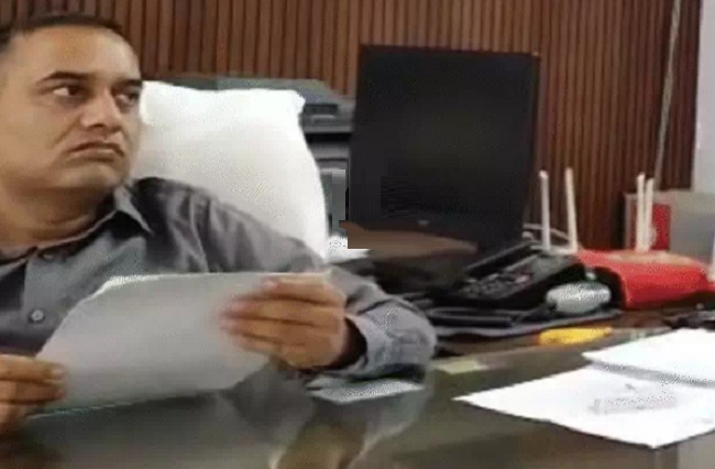 मारपीट की शिकायत मारपीट की शिकायत