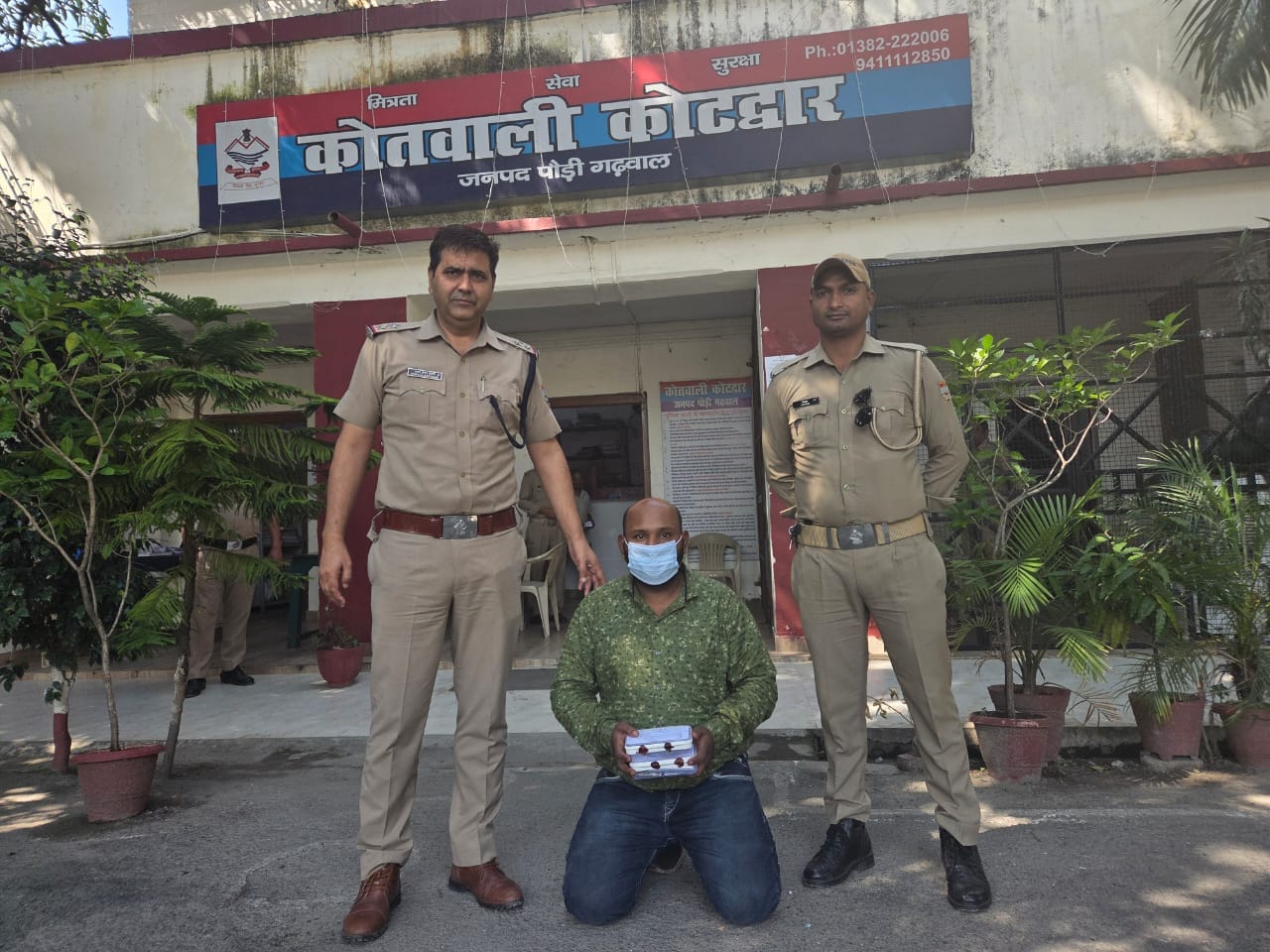 स्मैक नशे के सौदागर आरोपी को पुलिस ने किया गिरफ्तार