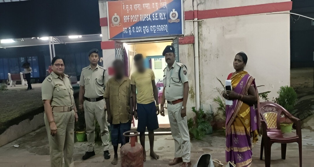 आरपीएफ खड़गपुर त्वरित कार्रवाई आरपीएफ खड़गपुर त्वरित कार्रवाई