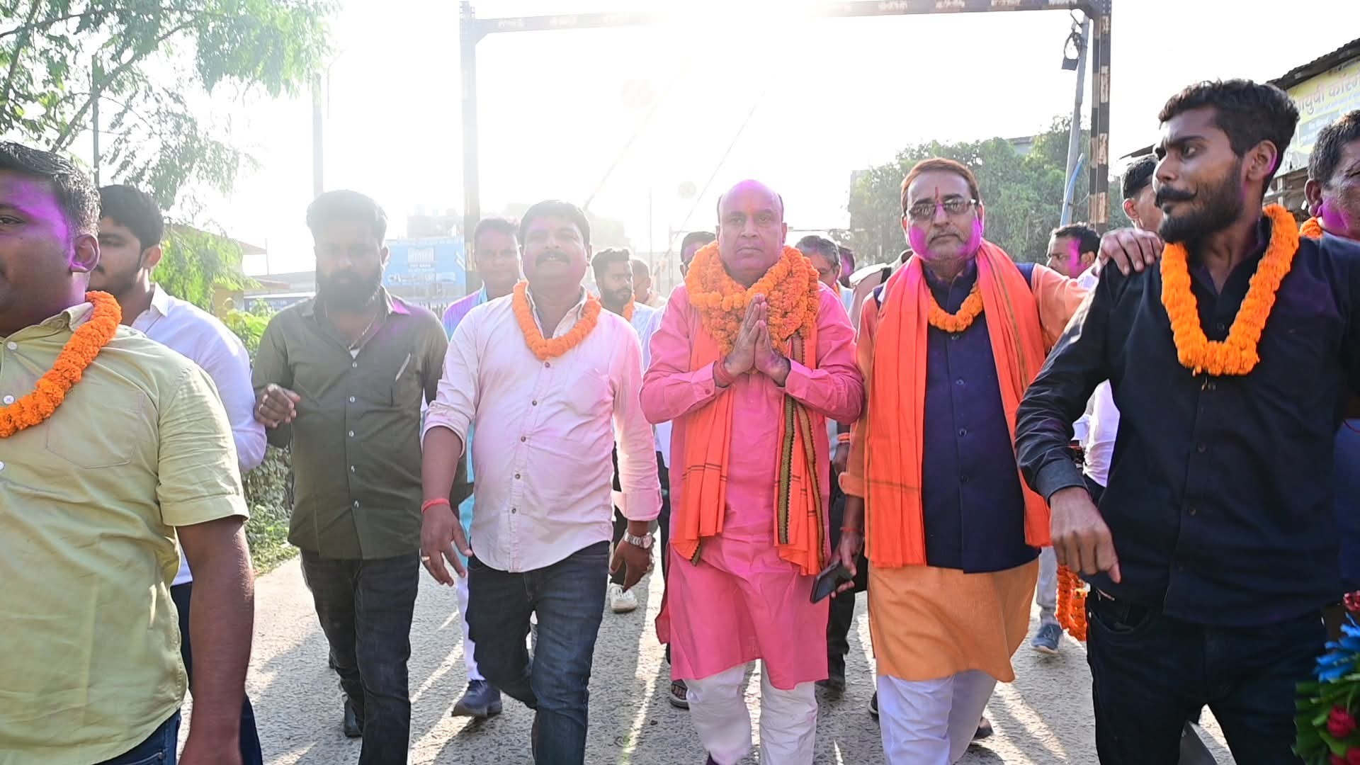 फारबिसगंज से भाजपा प्रत्याशी विद्यासागर केशरी ने किया नामांकन दाखिल फारबिसगंज से भाजपा प्रत्याशी विद्यासागर केशरी ने किया नामांकन दाखिल