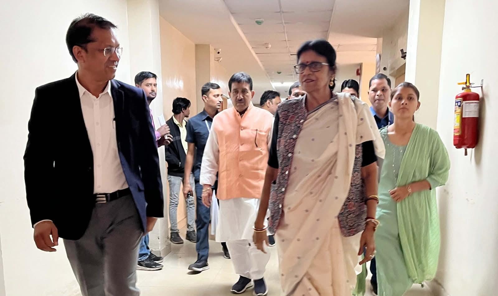 बिसाहूदास महंत मेडिकल कॉलेज को मिली पीजी की मान्यता बिसाहूदास महंत मेडिकल कॉलेज को मिली पीजी की मान्यता