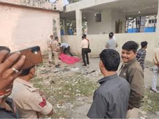 प्रेम प्रसंग के शक में युवक की निर्मम हत्या प्रेम प्रसंग के शक में युवक की निर्मम हत्या