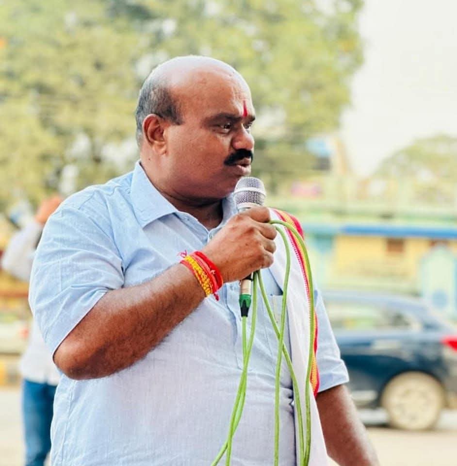 विधायक व्यास कश्यप ने क्षेत्रवासियों को दी धनतेरस और दीपावाली की बधाई विधायक व्यास कश्यप ने क्षेत्रवासियों को दी धनतेरस और दीपावाली की बधाई