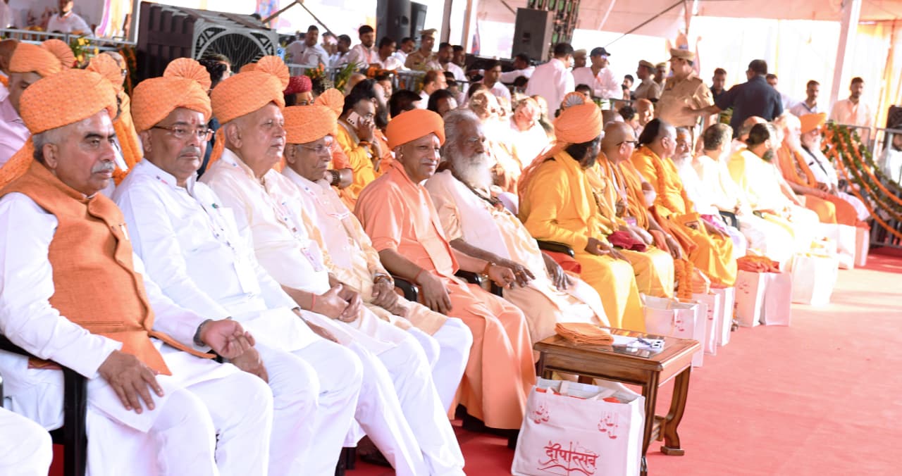 दीपोत्सव की दिव्यता