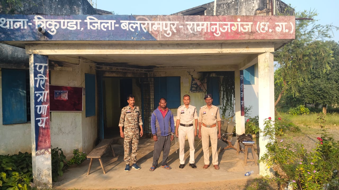 मानसिक रूप से बीमार युवक ने पत्नी की कर दी हत्या, लकड़ी के डंडे से सिर पर किया वार, गिरफ्तार मानसिक रूप से बीमार युवक ने पत्नी की कर दी हत्या, लकड़ी के डंडे से सिर पर किया वार, गिरफ्तार