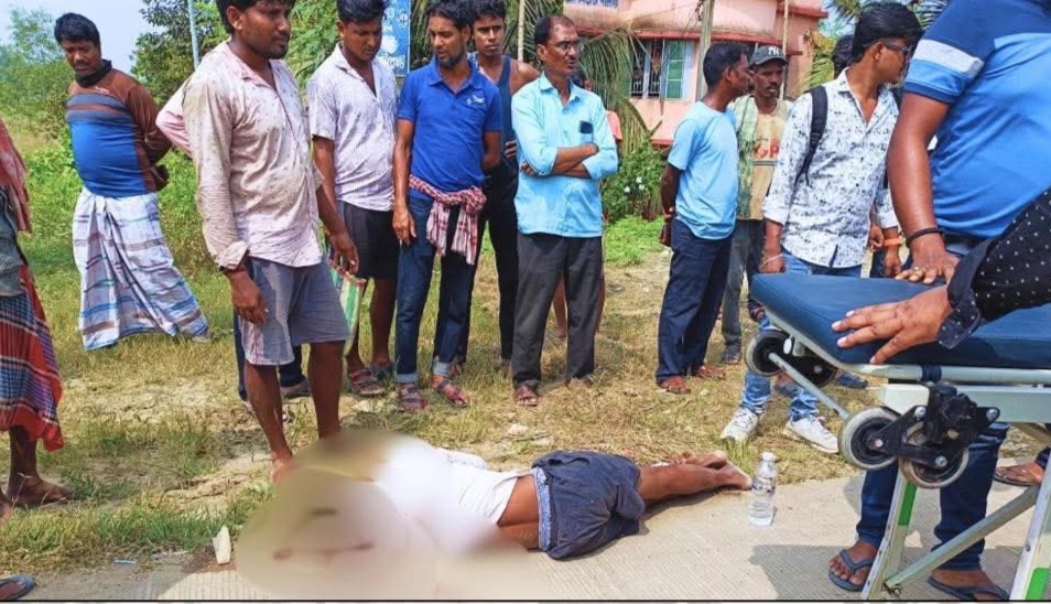एक्सीडेंट बालेश्वर सड़क पर एक्सीडेंट बालेश्वर सड़क पर