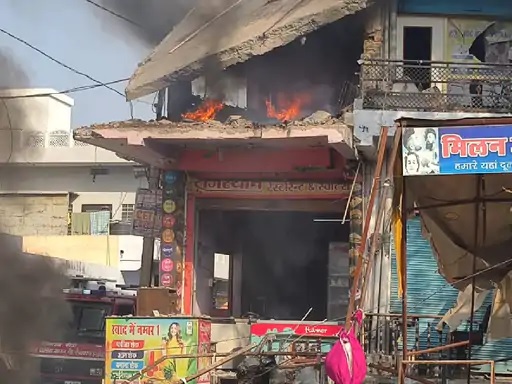 One dead due to cylinder explosion in restaurant