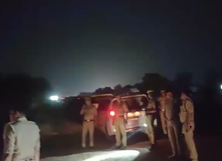 घटनास्थल की तस्वीर घटनास्थल की तस्वीर