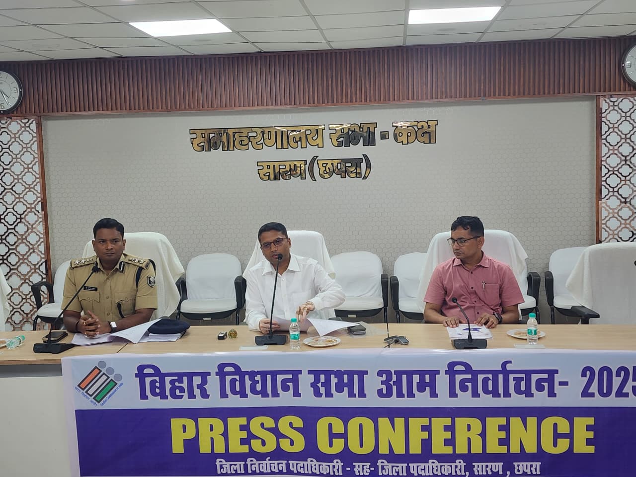 108 candidates will contest elections on 10 assembly seats in the district. 108 candidates will contest elections on 10 assembly seats in the district.