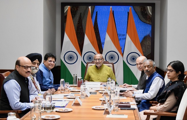 उप-राष्ट्रपति सीपी राधाकृष्णन से मुलाकात करते पीयूष गोयल उप-राष्ट्रपति सीपी राधाकृष्णन से मुलाकात करते पीयूष गोयल