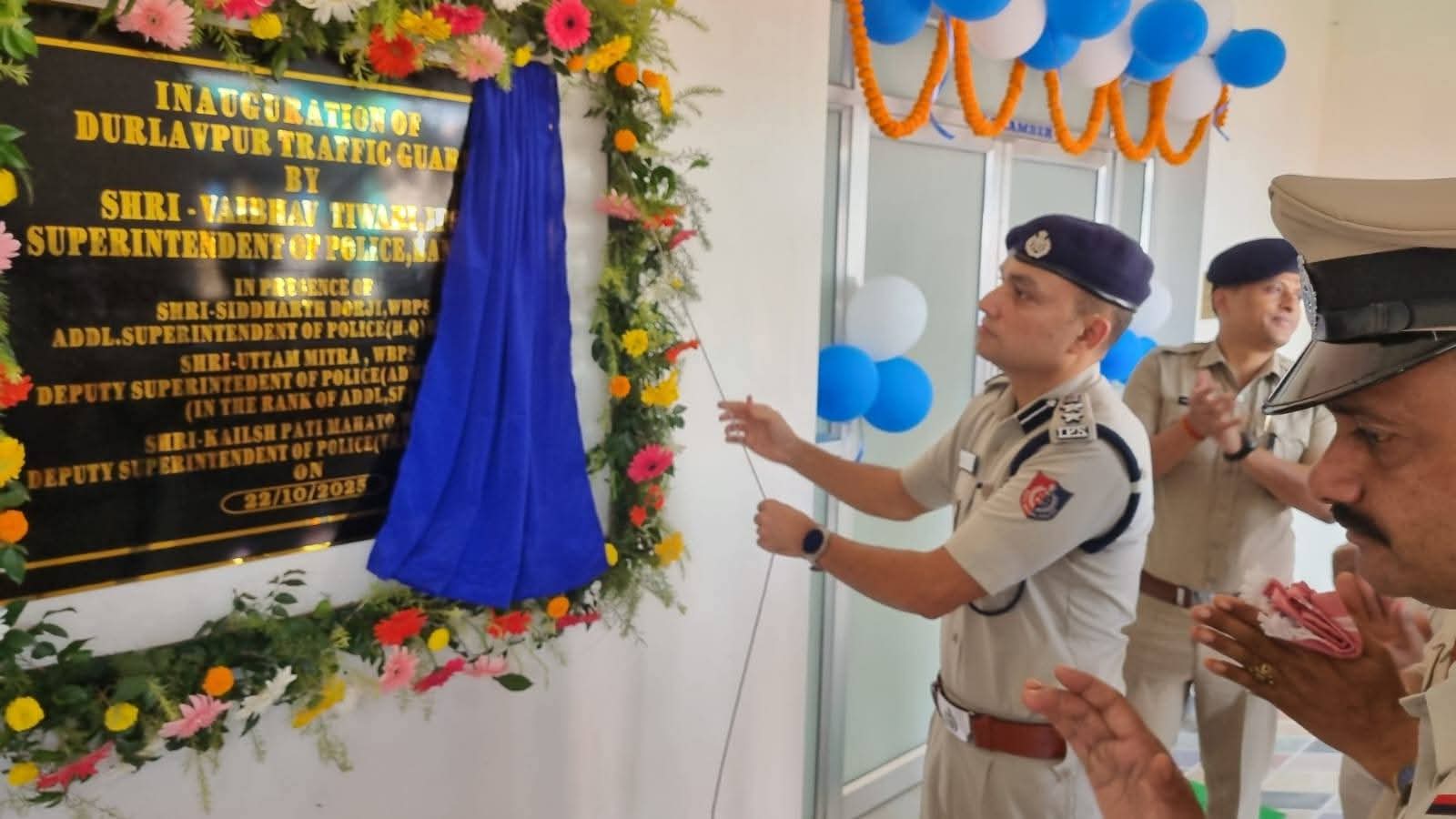 बांकुड़ा में दुर्लभपुर ट्रैफिक उद्घाटन बांकुड़ा में दुर्लभपुर ट्रैफिक उद्घाटन