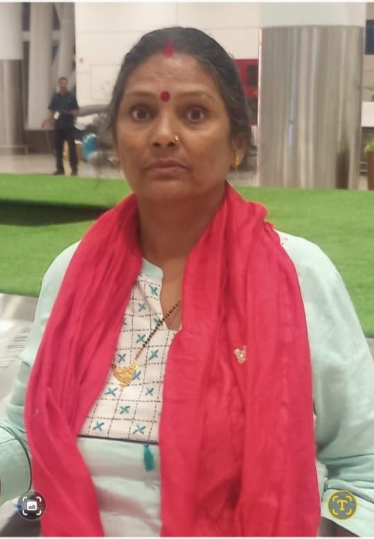 मृतका आशा देवी की फाइल फोटो मृतका आशा देवी की फाइल फोटो