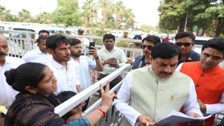 मुख्यमंत्री ने मल्हारगंज में हुई घटना पर जताई संवेदना मुख्यमंत्री ने मल्हारगंज में हुई घटना पर जताई संवेदना