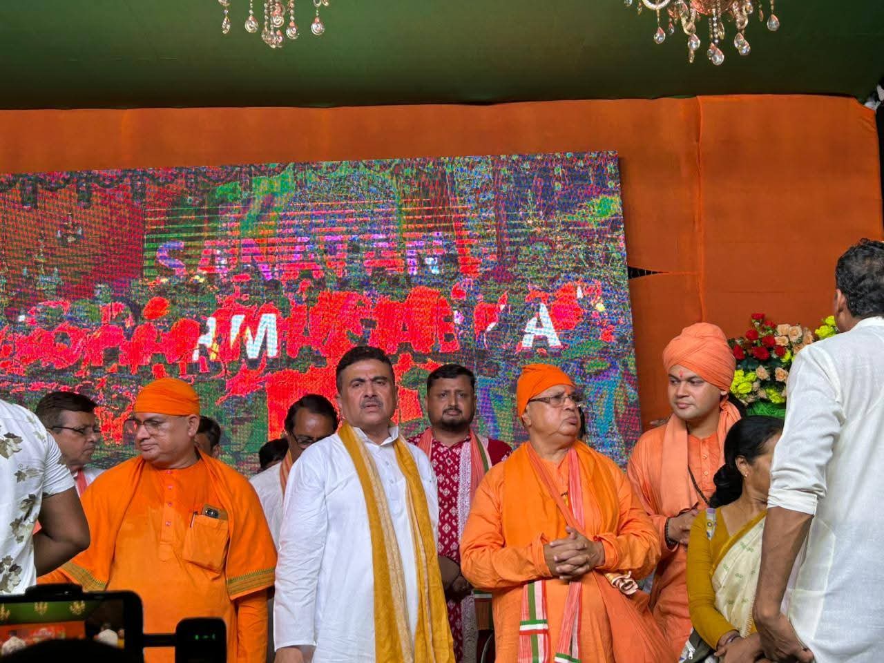 शुभेंदु अधिकारी दीघा के कार्यक्रम में शुभेंदु अधिकारी दीघा के कार्यक्रम में