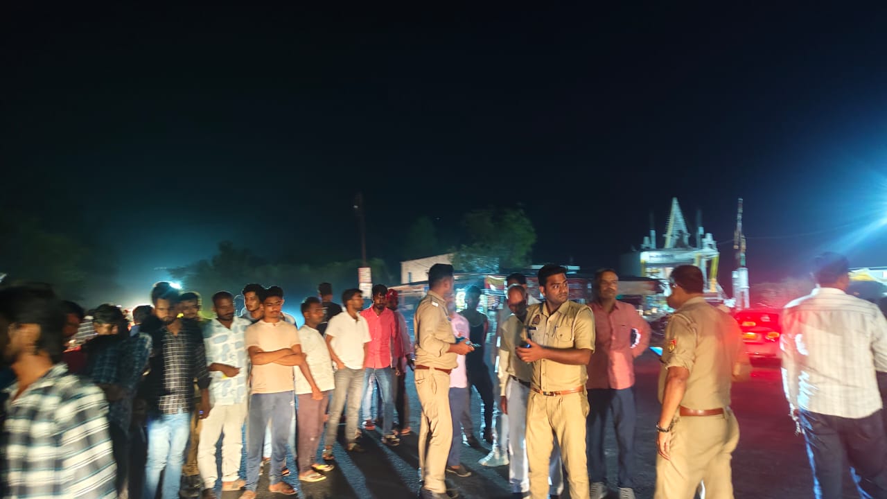 शव की शिनाख्त के लिए पुलिस जांच में शव की शिनाख्त के लिए पुलिस जांच में