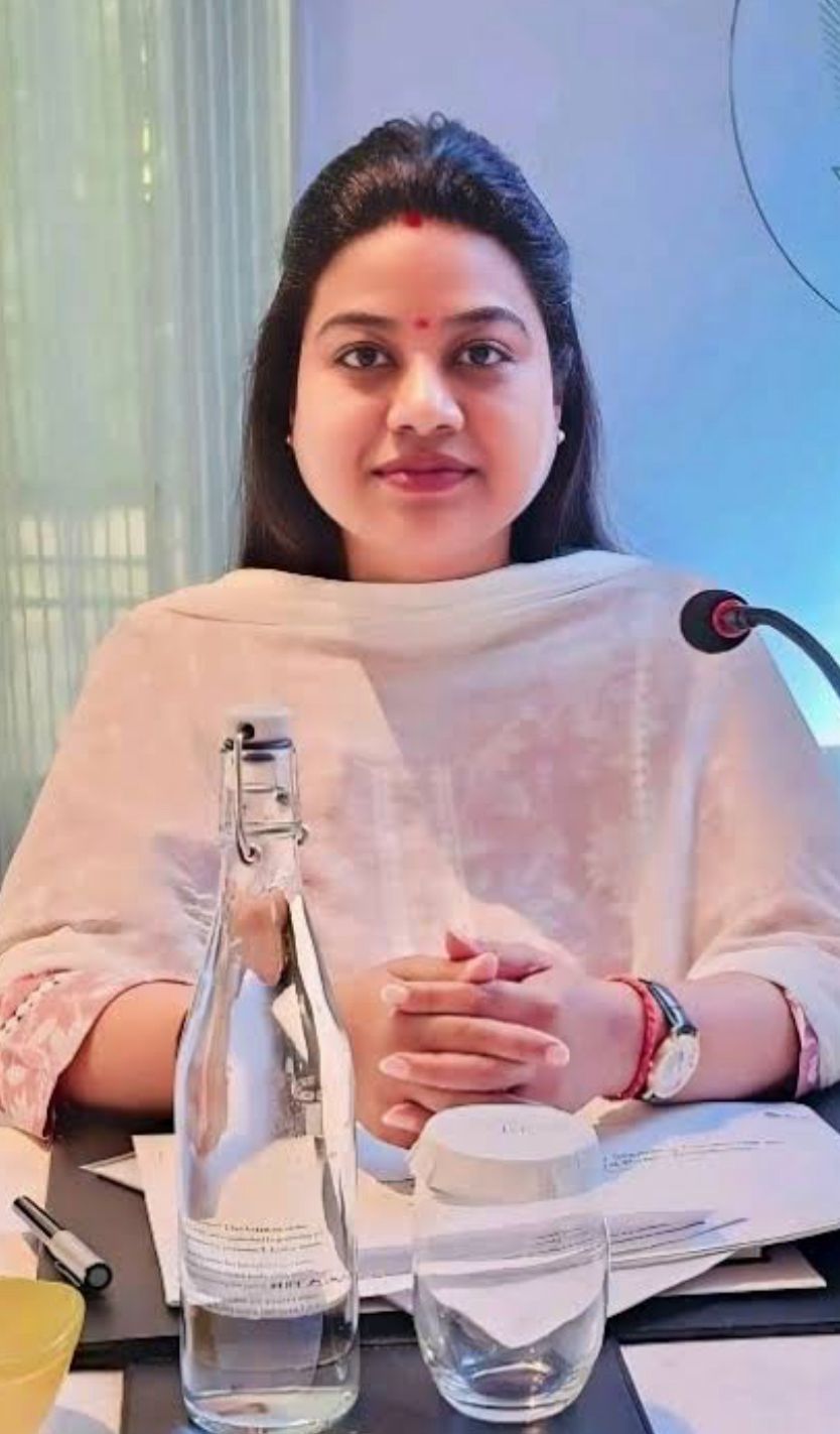 सांसद हिमाद्री सिंह सांसद हिमाद्री सिंह