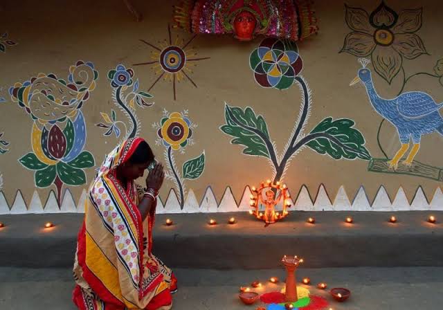 झाड़ग्राम में पारंपरिक बांधना पर्व  मनाया गया झाड़ग्राम में पारंपरिक बांधना पर्व  मनाया गया