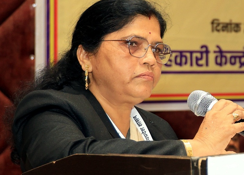 बैंक की मुख्य कार्यपालन अधिकारी संध्या रोकड़े बैंक की मुख्य कार्यपालन अधिकारी संध्या रोकड़े