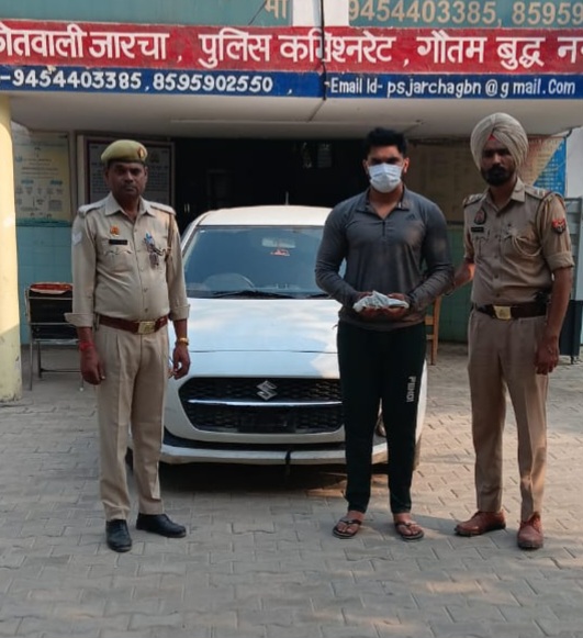 दोहरी हत्याकांड में शामिल एक बदमाश गिरफ्तार, नाली के पानी के निकास को लेकर हुई थी घटना दोहरी हत्याकांड में शामिल एक बदमाश गिरफ्तार, नाली के पानी के निकास को लेकर हुई थी घटना