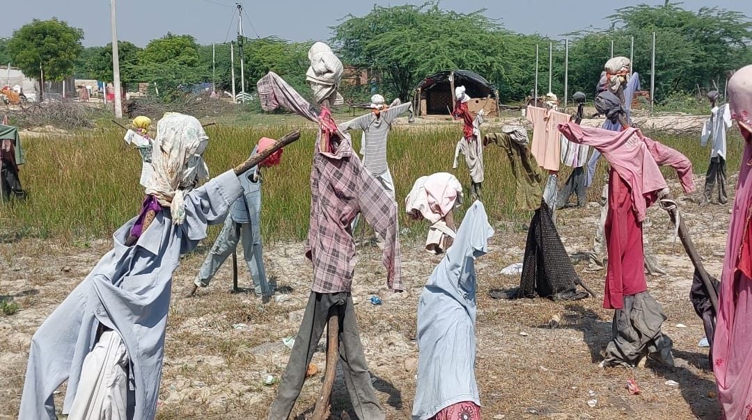 पुतला आंदोलन जयपुर से पहुंचा टोंक: लांबा हरि सिंह में लगेंगे  ग्राम पंचायत के सरपंचों के पुतले पुतला आंदोलन जयपुर से पहुंचा टोंक: लांबा हरि सिंह में लगेंगे  ग्राम पंचायत के सरपंचों के पुतले