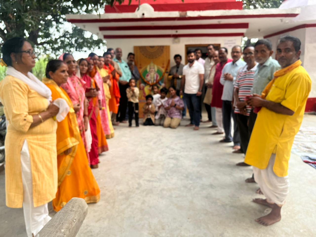 कलम दावात का पूजन कर मनाई गई चित्रगुप्त जयंती कलम दावात का पूजन कर मनाई गई चित्रगुप्त जयंती