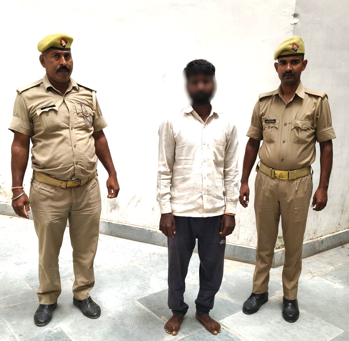 *1.थाना चुनार पुलिस द्वारा गैर इरादतन हत्या के अभियोग में गिरफ्तार युवक। *1.थाना चुनार पुलिस द्वारा गैर इरादतन हत्या के अभियोग में गिरफ्तार युवक।