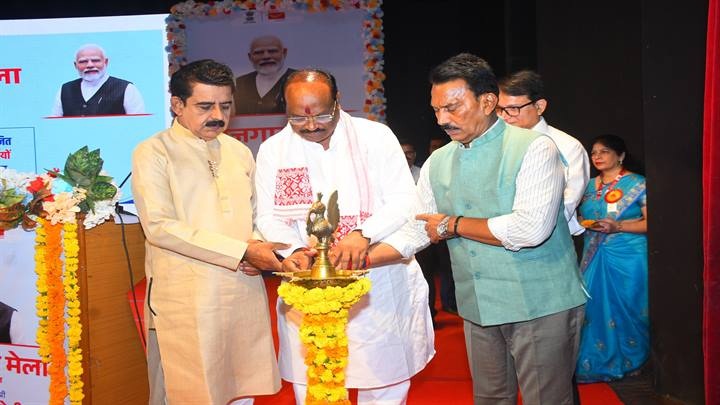 इंदौरः रोजगार मेला सम्पन्न इंदौरः रोजगार मेला सम्पन्न