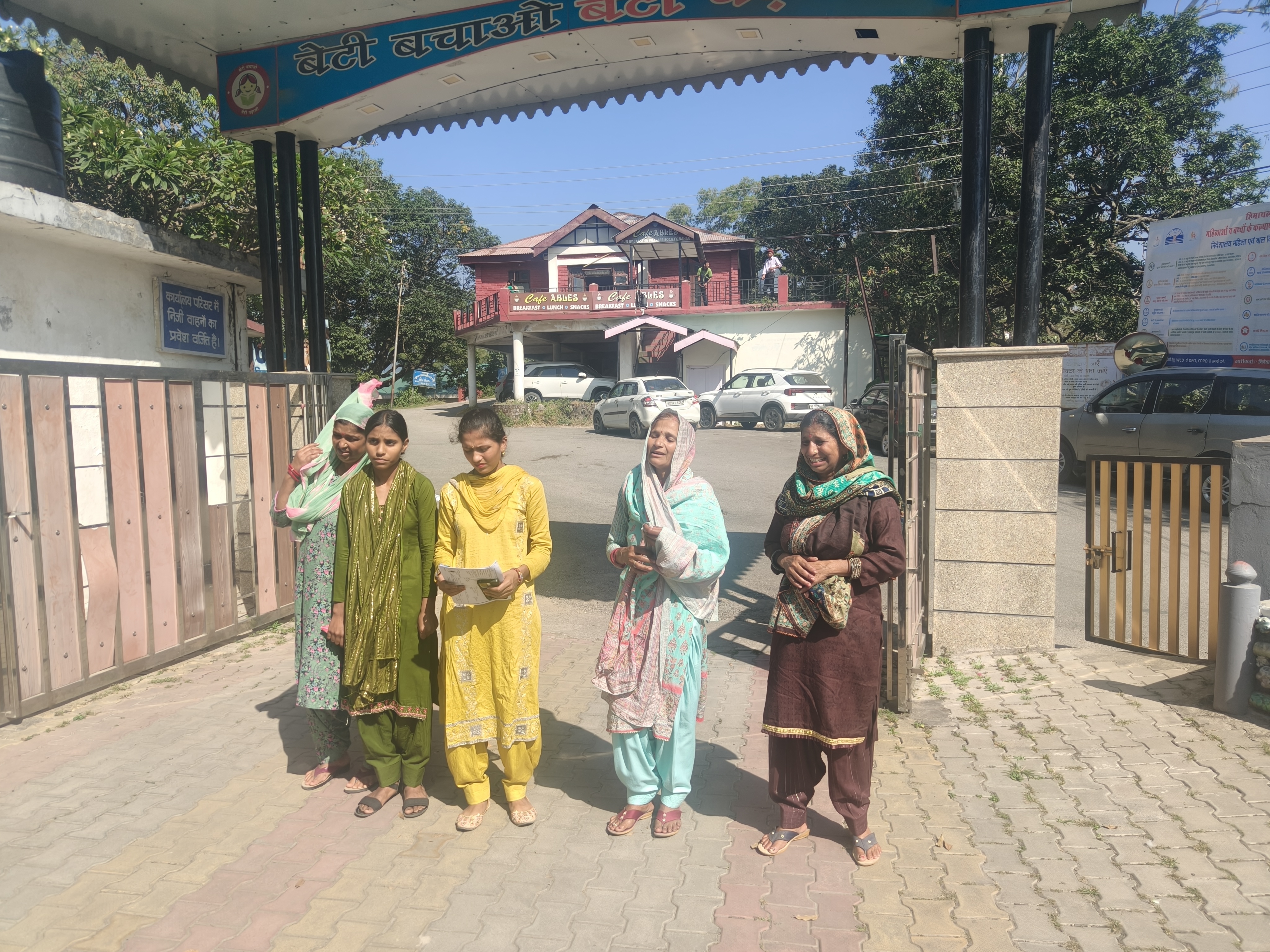 माजरा के डोइयो वाला में पारिवारिक विवाद बदला खुनी संघर्ष में ,एक परिवार के 6 लोग जख्मी माजरा के डोइयो वाला में पारिवारिक विवाद बदला खुनी संघर्ष में ,एक परिवार के 6 लोग जख्मी